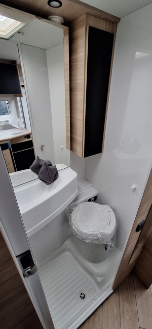 Les photos du Chausson S697 sport line