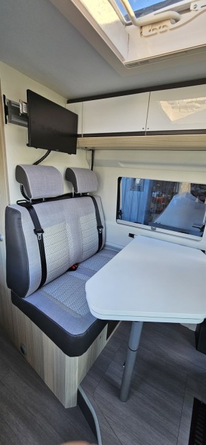 Les photos du&nbsp;Chausson V594 First Line