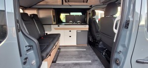 Les photos du pilote campervan CV505BC EVIDENCE
