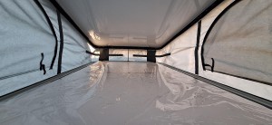Les photos du pilote campervan CV505BC EVIDENCE