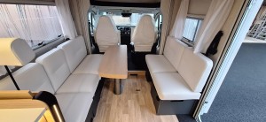 Les photos du Pilote P 690D EVIDENCE